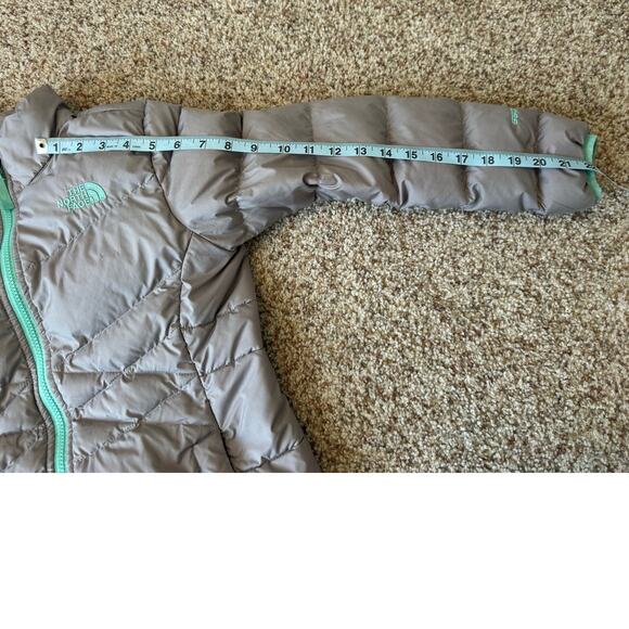 THE NORTH FACE Kids Down PUFFER COAT, SIZE 10-12, Gray & Teal - Picture 9 of 14